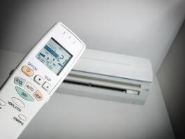 שלט לא עובד? ננסה להחליף סוללות ובמידה ולא עובד נקרא לטכנאי לבדוק אם הבעיה נעוצה בחיישן